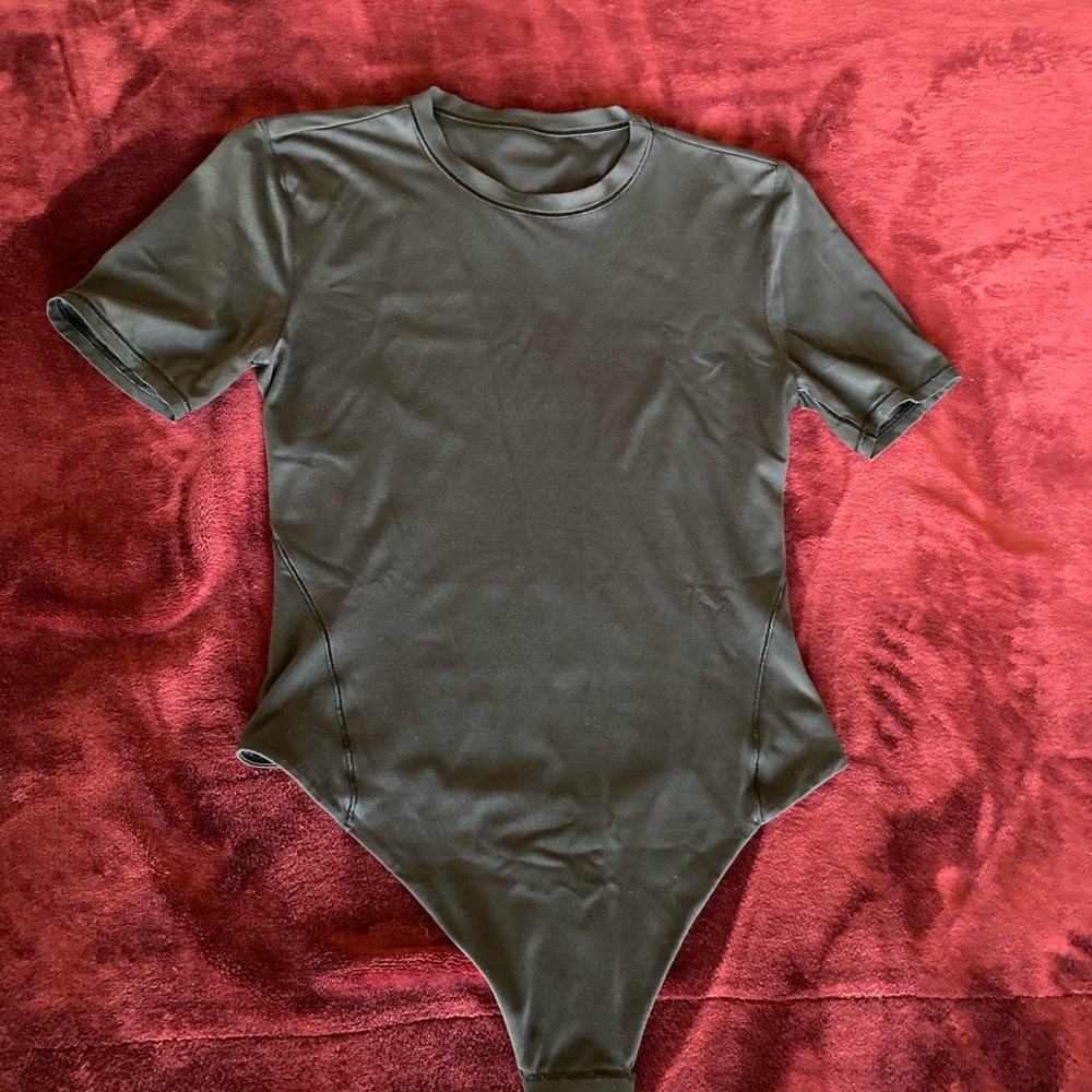 lululemon Wundermost Ultra-Soft Nulu Short-Sleeve Crew Thong Bodysuit